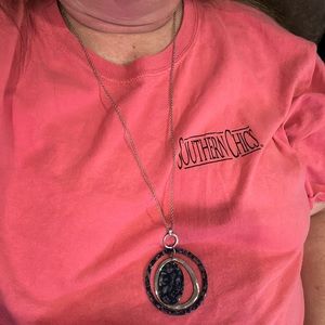 💙💙 super cute necklace and earrings 💙💙 - GENTLY USED!